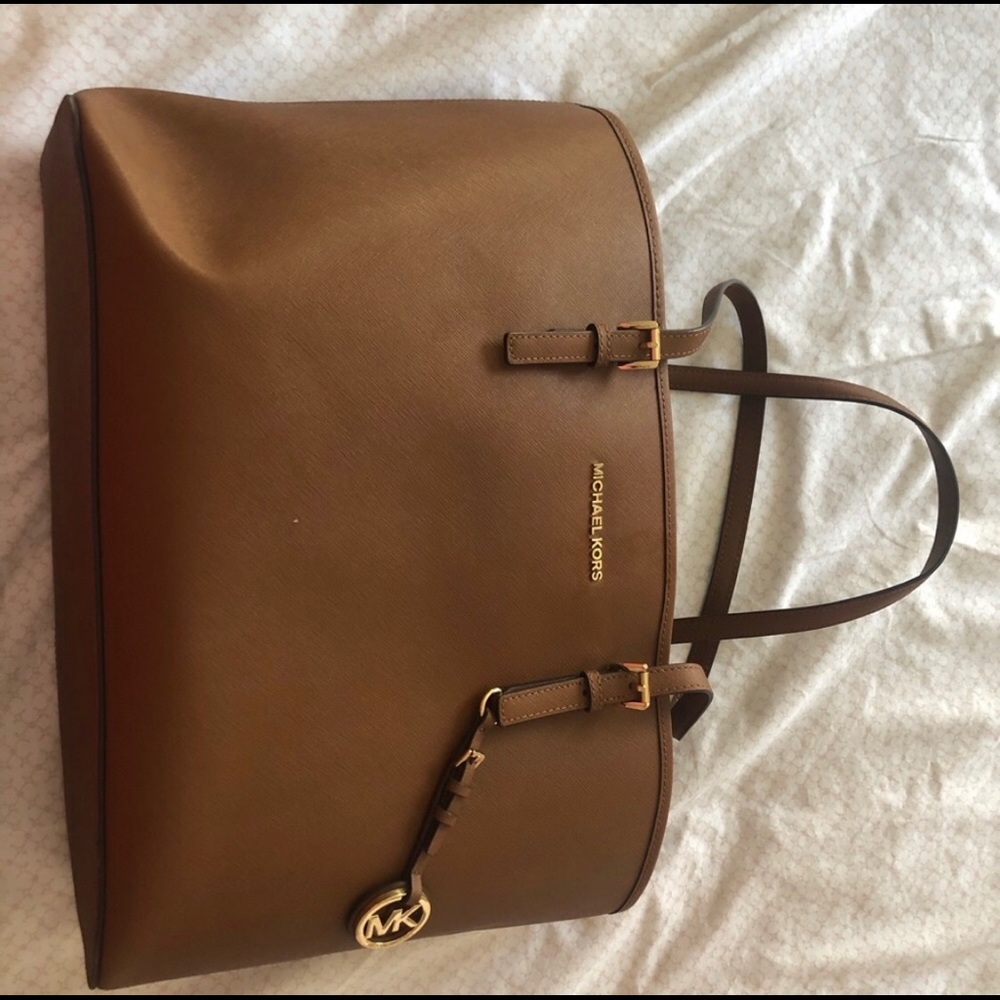 Handbag - Picture 2 of 7